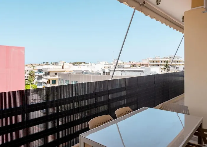 Nima 2, Modern-Style Apartment In The Heart Of Rethimno!